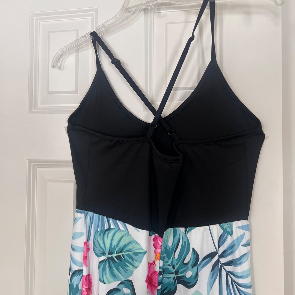 High Low Tropical Maxi Dress, Size Medium, NWT, Floral Asymmetrical - Picture 3 of 8